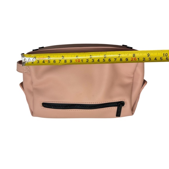 Calpak pink cosmetic bag - Picture 5 of 9